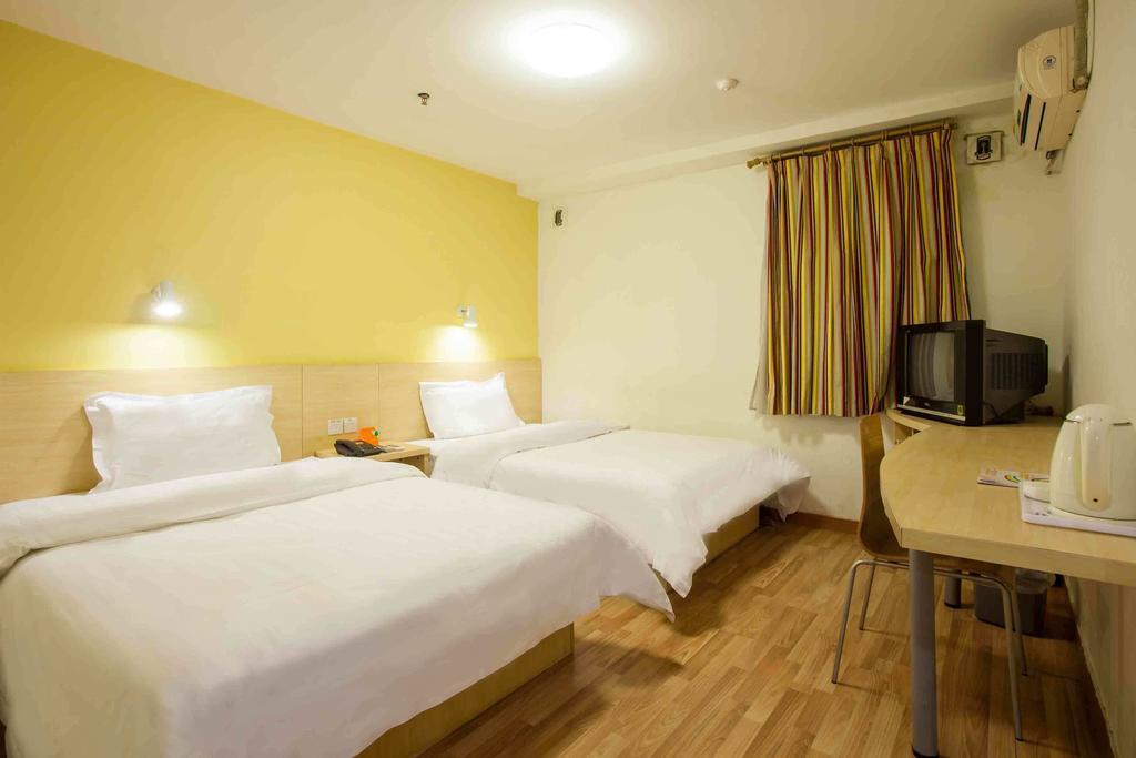 7Days Inn Laiwu Fengcheng West Street Habitación foto